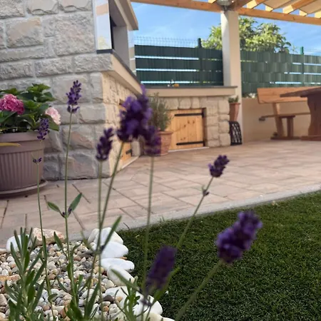 La Barquera Apartment Brodarica (Sibenik-Knin)