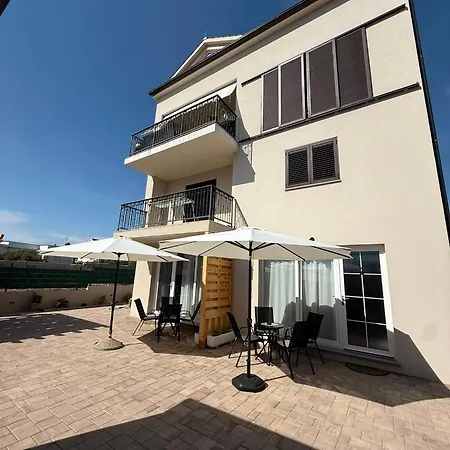 La Barquera Apartment